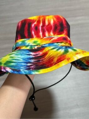 Hot Topic Rainbow Tie-Dye Bucket Hat — Red, Yellow, Blue, Green, Purple